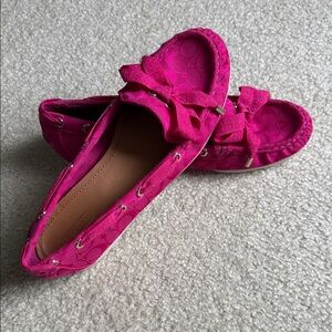 Coach Carisa Fuchsia Bow Flats Sz 9B